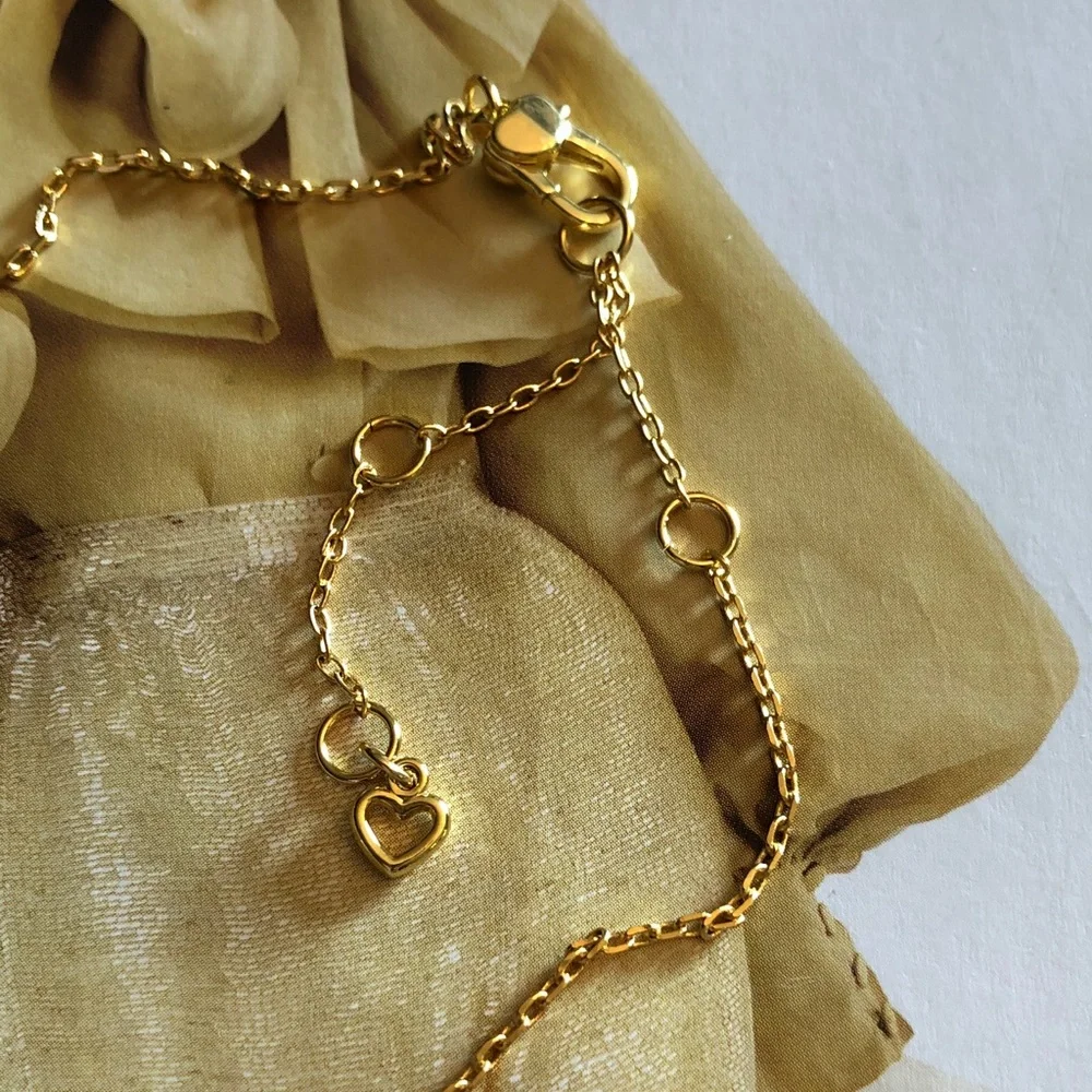 Authentic New with tag Kate spade Gold Artist Palette Necklace